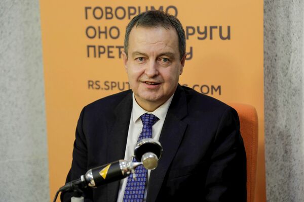 Dačić za Sputnjik: Ovo nije Bajden iz devedesetih ali će tražiti priznanje Kosova /video/ Dačić za Sputnjik: Ovo nije Bajden iz devedesetih ali će tražiti priznanje Kosova /video/ - Sputnik Srbija