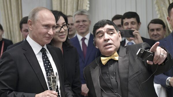 Maradona sa Putinom - Sputnik Srbija