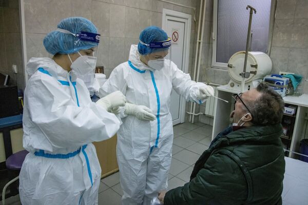 Srbima iz dijaspore ne može da se zabrani dolazak za praznike — ali možda će morati da ispune uslov - Sputnik Srbija