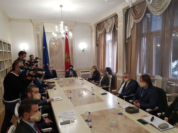 Кривокапић представио програм и кабинет: Добили смо мандат за промене, не за замене /фото/ Кривокапић представио програм и кабинет: Добили смо мандат за промене, не за замене /фото/ - Sputnik Србија