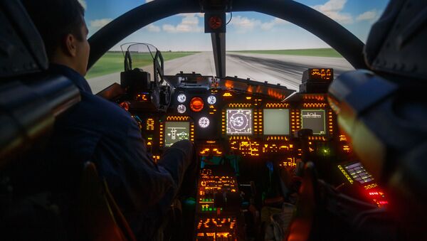 Simulator leta lovca-bombardera Su-34 - Sputnik Srbija
