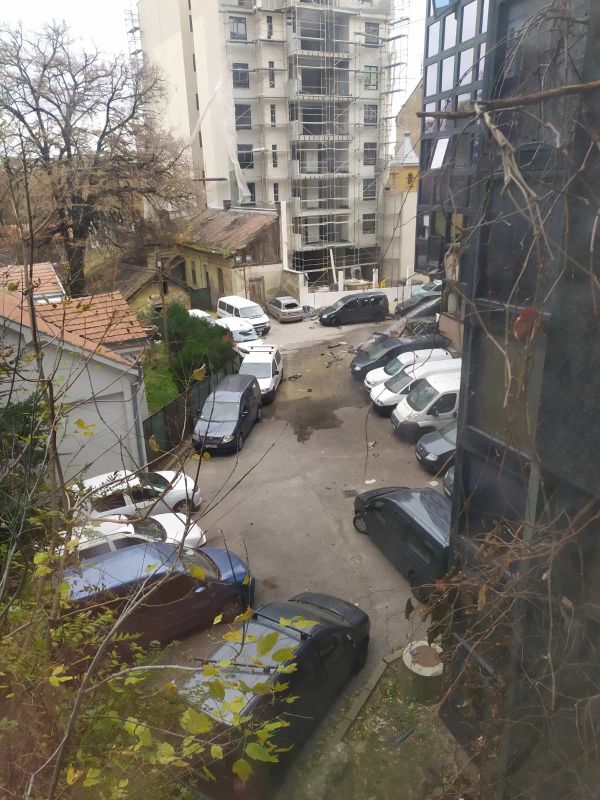 Прве фотографије са места експлозије у Абердаревој Прве фотографије са места експлозије у Абердаревој - Sputnik Србија