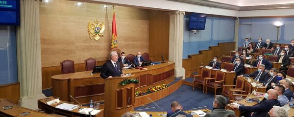 Zdravko Krivokapić u Skupštini Crne Gore Zdravko Krivokapić u Skupštini Crne Gore - Sputnik Srbija