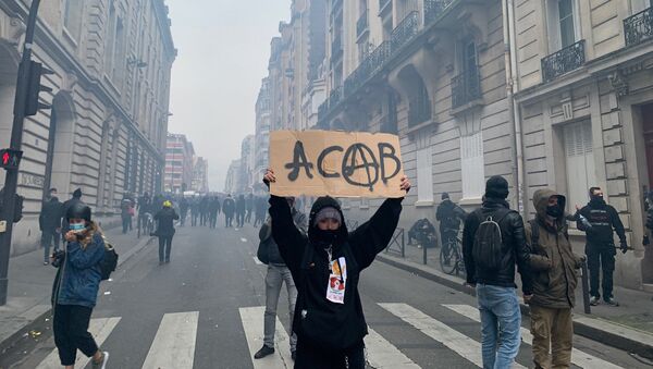 Protesti u Parizu protiv Zakona o bezbednosti - Sputnik Srbija