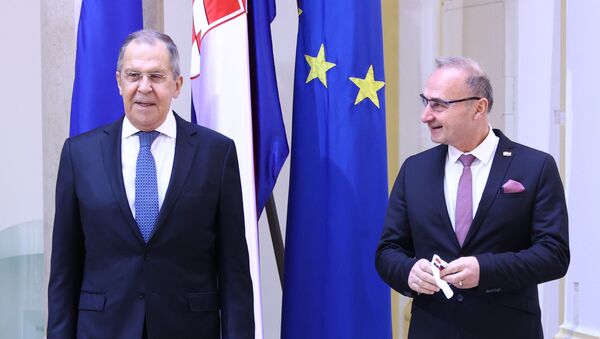 Ministri spoljnih poslova Rusije i Hrvatske Sergej Lavrov i Goran Grlić Radman - Sputnik Srbija