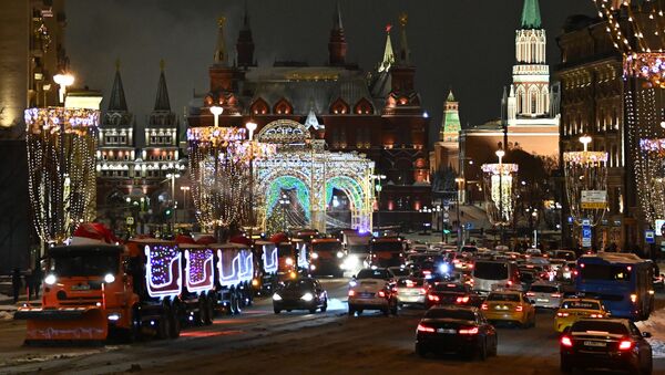 Москва у новогодишњем руху - Sputnik Србија