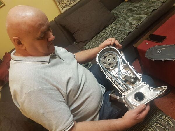 Nesvakidašnja ljubav između „Princa“ i automehaničara koja traje već pola veka - Sputnik Srbija