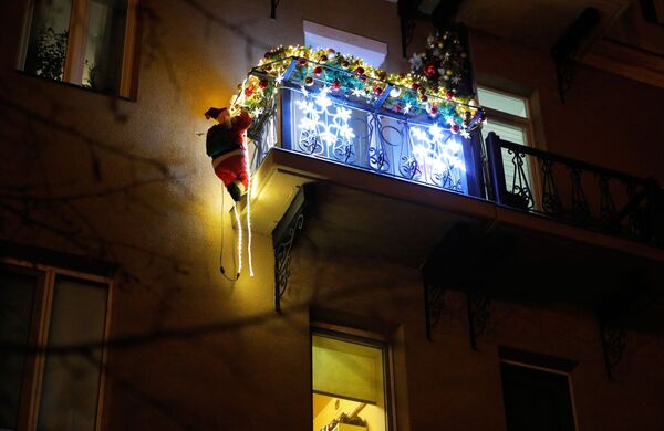 Украшени балкон на кући у Белгороду - Sputnik Србија
