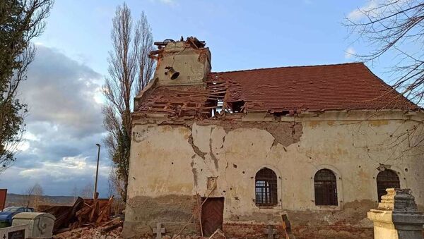 Оштећена црква у Хрватској после земљотреса - Sputnik Србија
