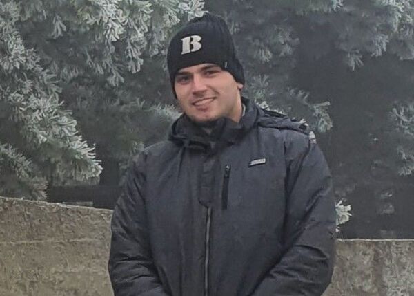 „Служио бих, али...“ У војску због дисциплине и јачања одбрамбених способности Србије - Sputnik Србија