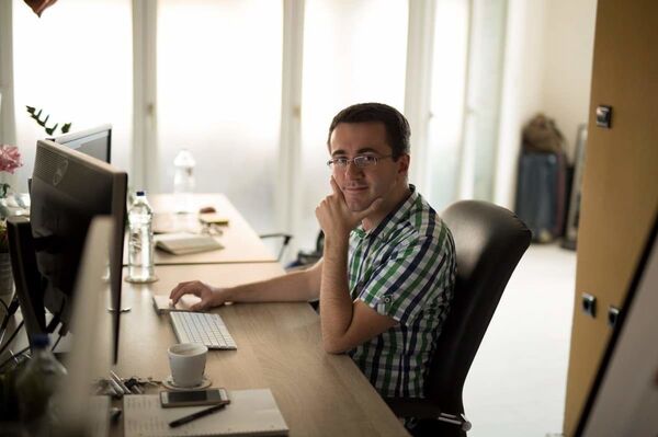 Нишлија осмислио Ћирилизатор: Форсирање ћирилице није национализам - Sputnik Србија