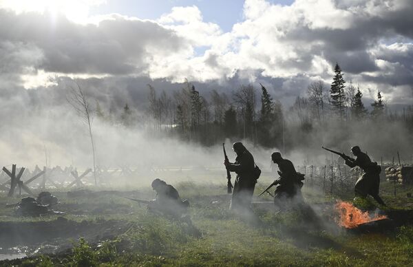 Моја Русија: Сећање на бесмртне хероје који су бранили Русију и Србију /видео, фото/ Моја Русија: Сећање на бесмртне хероје који су бранили Русију и Србију /видео, фото/ - Sputnik Србија