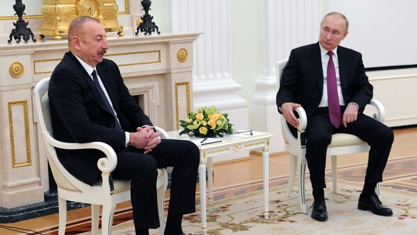 Председници Азербејџана и Русије, Илхам Алијев и Владимир Путин на састанку у Москви - Sputnik Србија