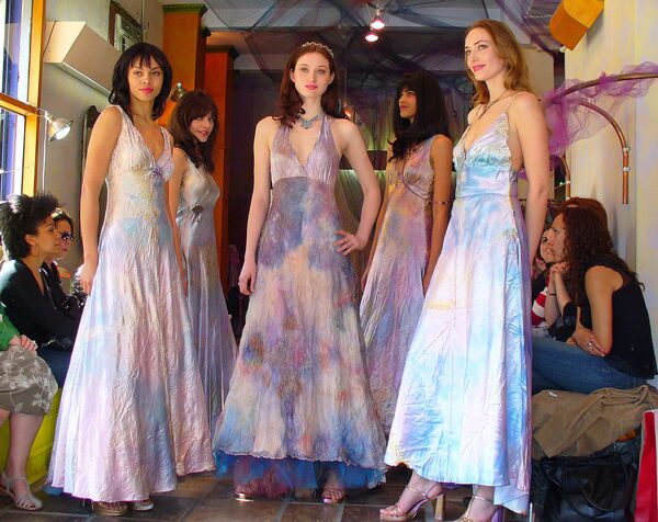 Микроласер од свиле: Даница из Србије, изум за цео свет Микроласер од свиле: Даница из Србије, изум за цео свет - Sputnik Србија