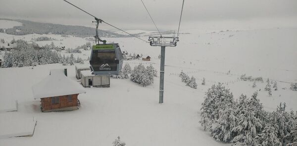 На Златибору отворена највећа панорамска гондола на свету /видео, фото/ На Златибору отворена највећа панорамска гондола на свету /видео, фото/ - Sputnik Србија