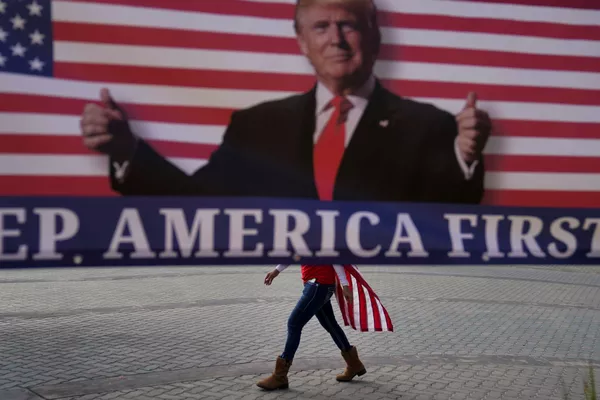 Амерички гулаг: Нови макартизам и коначни обрачун с Доналдом Трампом /видео/ Амерички гулаг: Нови макартизам и коначни обрачун с Доналдом Трампом /видео/ - Sputnik Србија