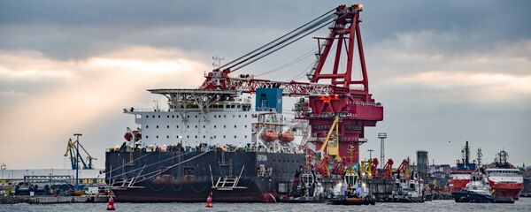 Brod za polaganje cevi Fortuna u nemačkoj luci Vismar - Sputnik Srbija