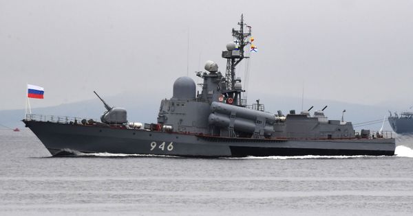 „Нешенал интерест“: Ових пет бродова доминира Црним морем - Sputnik Србија