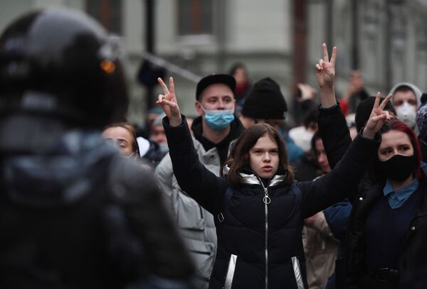 Љубинка Милинчић: Подмукли план Наваљног за смену Путина /видео/ Љубинка Милинчић: Подмукли план Наваљног за смену Путина /видео/ - Sputnik Србија
