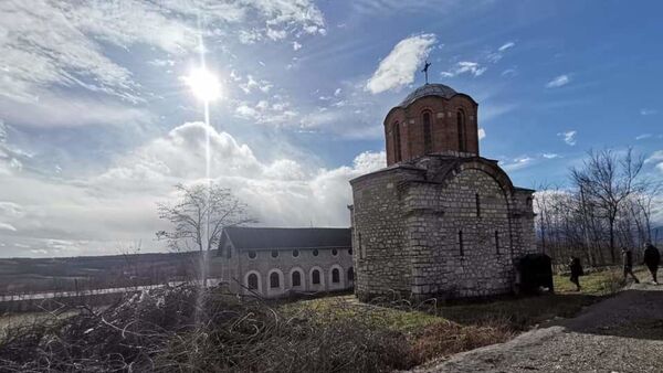 Црква Свете Недеље у Брњачи код Ораховца - Sputnik Србија