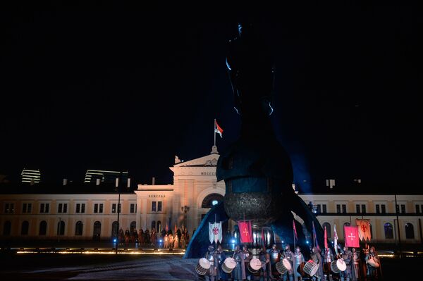 Уз звуке црквених звона откривен споменик творцу средњовековне српске државе — Стефану Немањи /фото/ Уз звуке црквених звона откривен споменик творцу средњовековне српске државе — Стефану Немањи /фото/ - Sputnik Србија