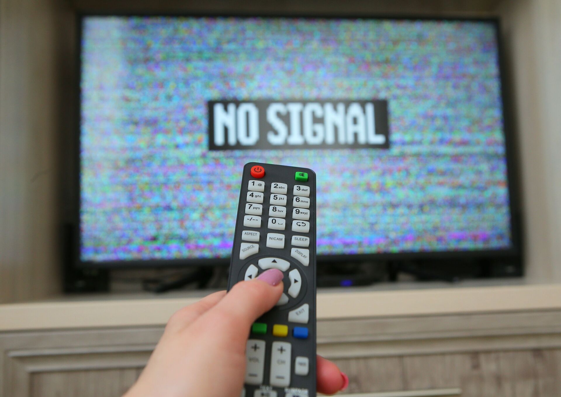 Екран телевизора са белим шумом Екран телевизора са белим шумом - Sputnik Србија, 1920, 26.06.2025