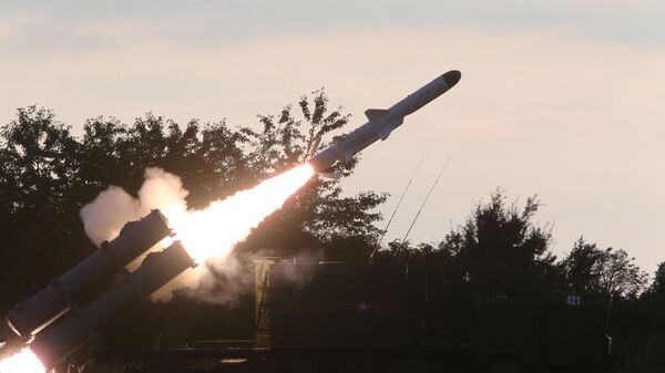 Лансирање противбродске ракете са обалског ракетног система Бал током војних вежби - Sputnik Србија