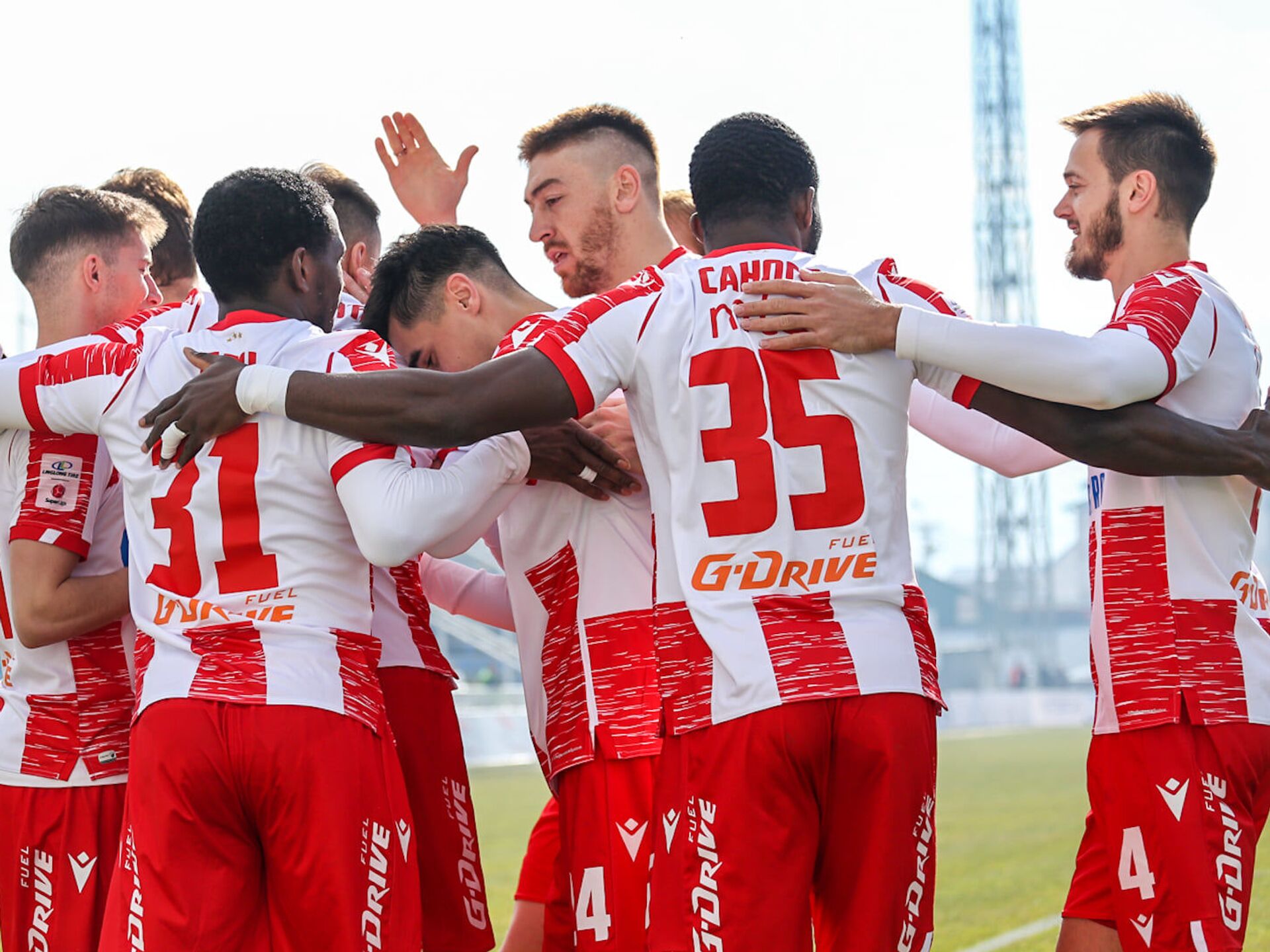 KRAJ: Crvena zvezda - Javor 2:0