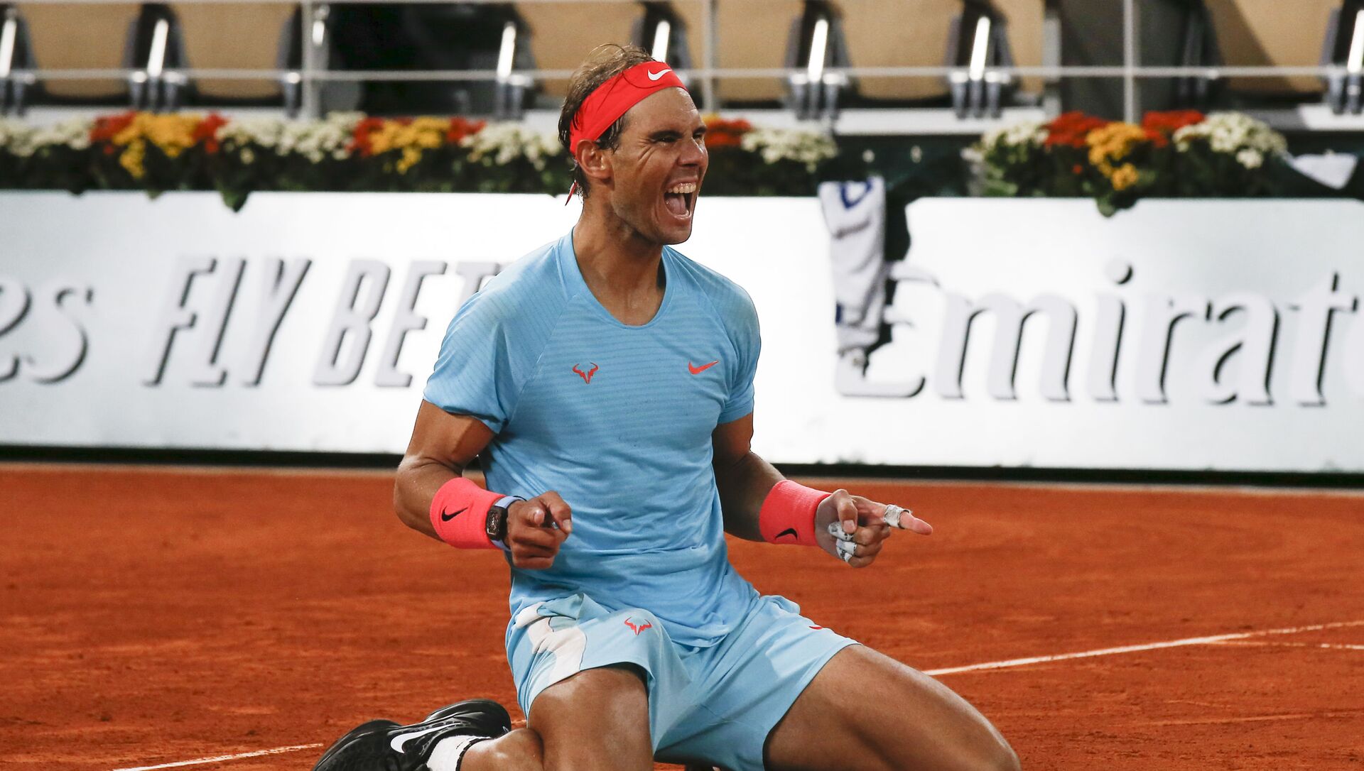 Rafael Nadal pri osvajanju Rolan Garosa 2020. - Sputnik Srbija, 1920, 25.04.2021