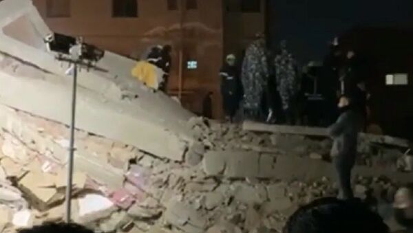 Srušila se desetospratna zgrada u Kairu - Sputnik Srbija