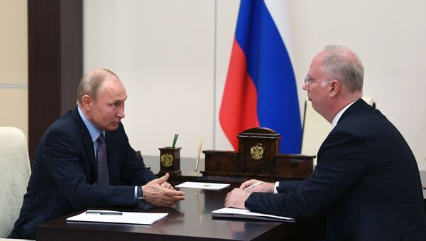 Putin: Ruska vakcina efikasna protiv svih do sad poznatih mutacija virusa korona - Sputnik Srbija