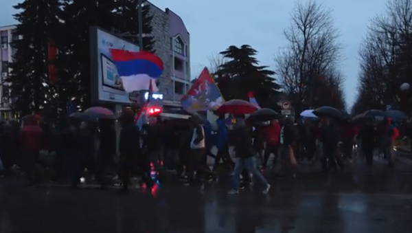 Protestna šetnja u Nikšiću u znak podrške ministru Leposaviću - Sputnik Srbija