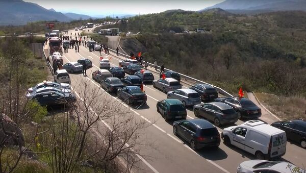 Blokada saobraćaja na putu Nikšić-Podgorica kod mesta Bogetiće - Sputnik Srbija