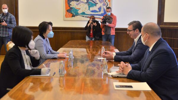 Sastanak predsednika Srbije Aleksandra Vučića i ambasadorke Kine Čen Bo - Sputnik Srbija
