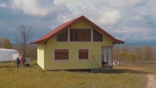 Ротирајућа кућа у Српцу у Републици Српској - Sputnik Србија