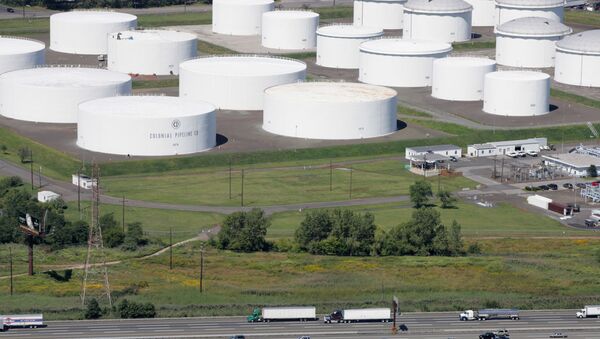 Naftni rezervoari kompanije Colonial Pipeline u Nju Džerziju - Sputnik Srbija