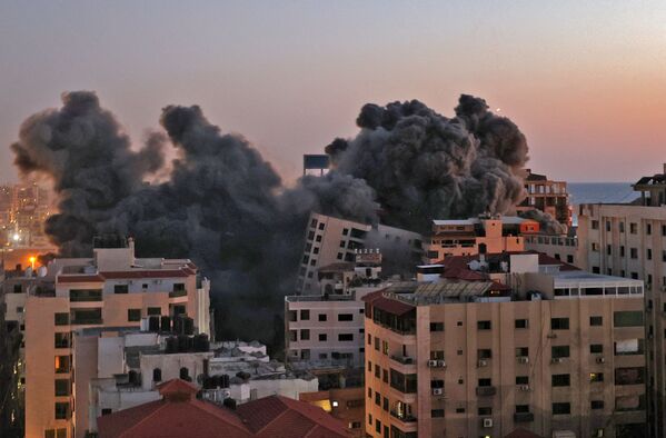 Bombardovanje Gaze u rano jutro 12. maja od strane izraelskih snaga. - Sputnik Srbija