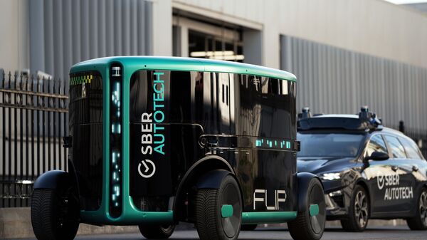 „Taksi budućnosti“: Predstavljen prototip bespilotnog elektromobila /video/ - Sputnik Srbija