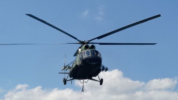 Helikopteri Vojske Srbije u akciji gašenja požara u čačanskoj „Slobodi“  - Sputnik Srbija