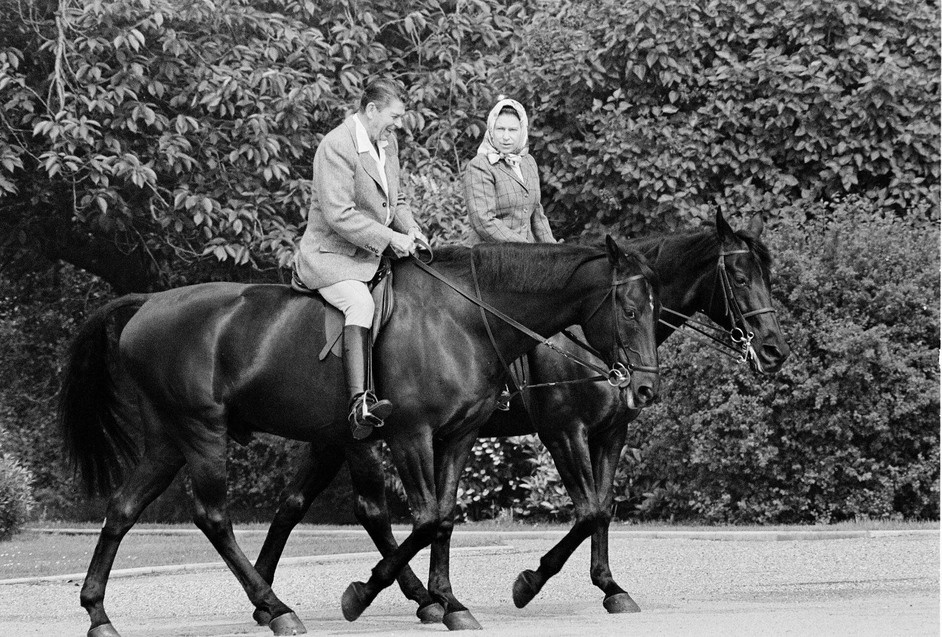 Kraljica Elizabeta Druga i Ronald Regan - Sputnik Srbija, 1920, 13.07.2021