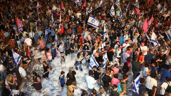 Slavlje na ulicama Tel Aviva posle izbora nove izraelske vlade - Sputnik Srbija
