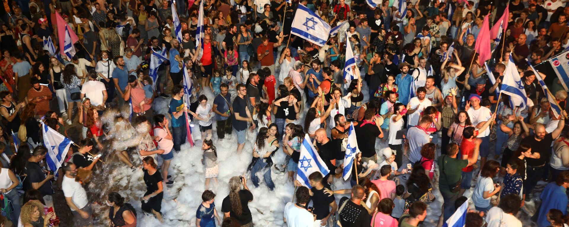 Slavlje na ulicama Tel Aviva posle izbora nove izraelske vlade - Sputnik Srbija, 1920, 13.06.2021