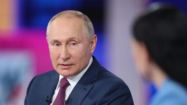  „Direktna linija“ sa ruskim predsednikom Vladimirom Putinom - Sputnik Srbija