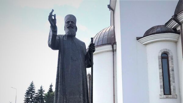  Споменик патријарху Павлу у Бајиној Башти - Sputnik Србија