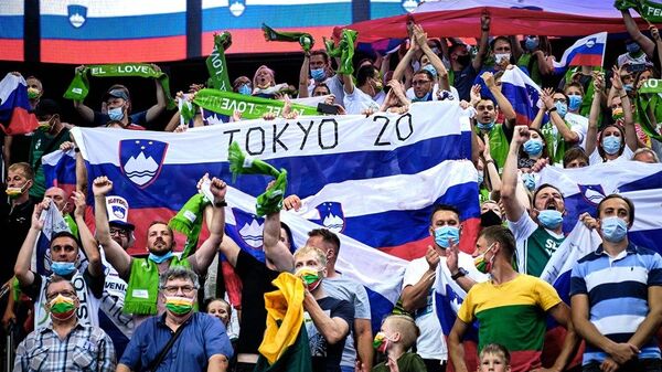 Навијачи Словеније током утакмице са Литванијом у Каунасу - Sputnik Србија
