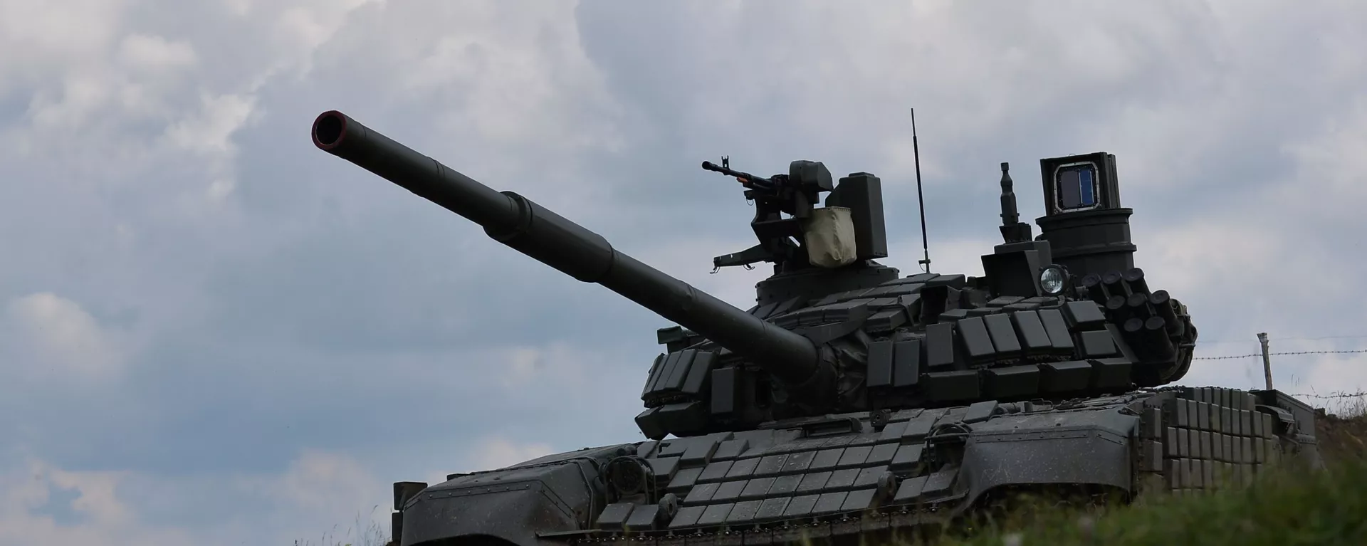 Tenk T-72 MS - Sputnik Srbija, 1920, 21.11.2021