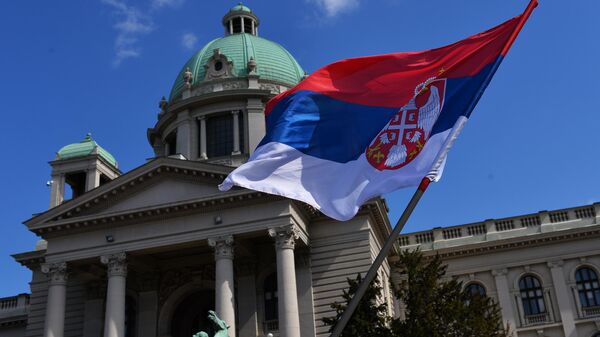 Zastava Srbije - Sputnik Srbija