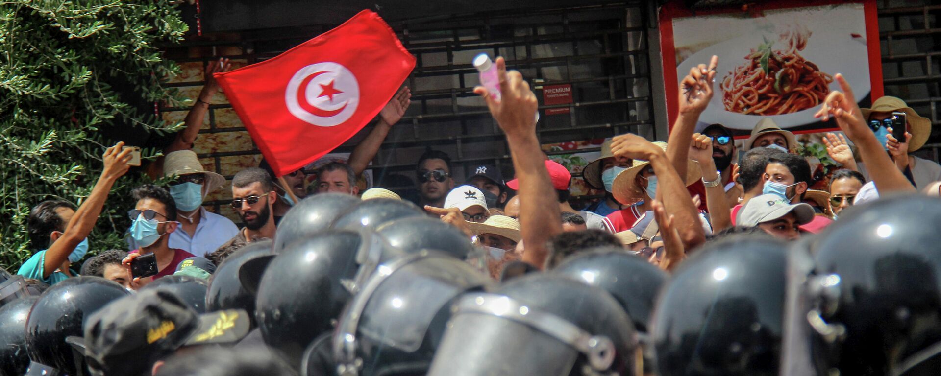Velike demonstracije u Tunisu  - Sputnik Srbija, 1920, 26.07.2021