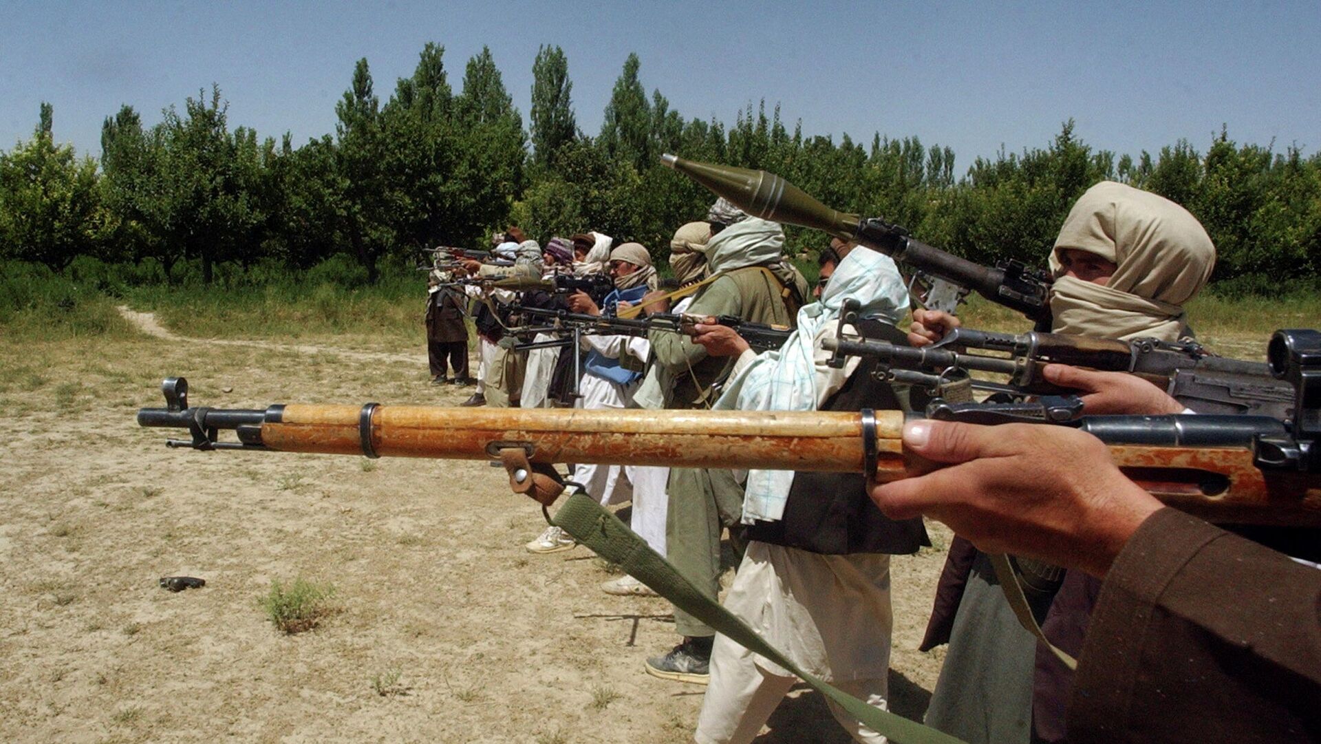 Милитанти покрета Талибан у Авганистану - Sputnik Србија, 1920, 19.08.2021