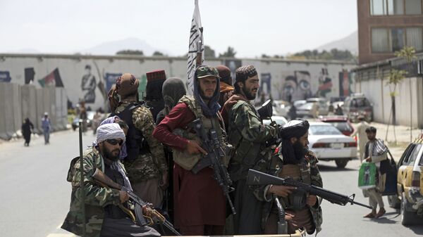 Боевики Талибана* в Кабуле, Афганистан - Sputnik Србија